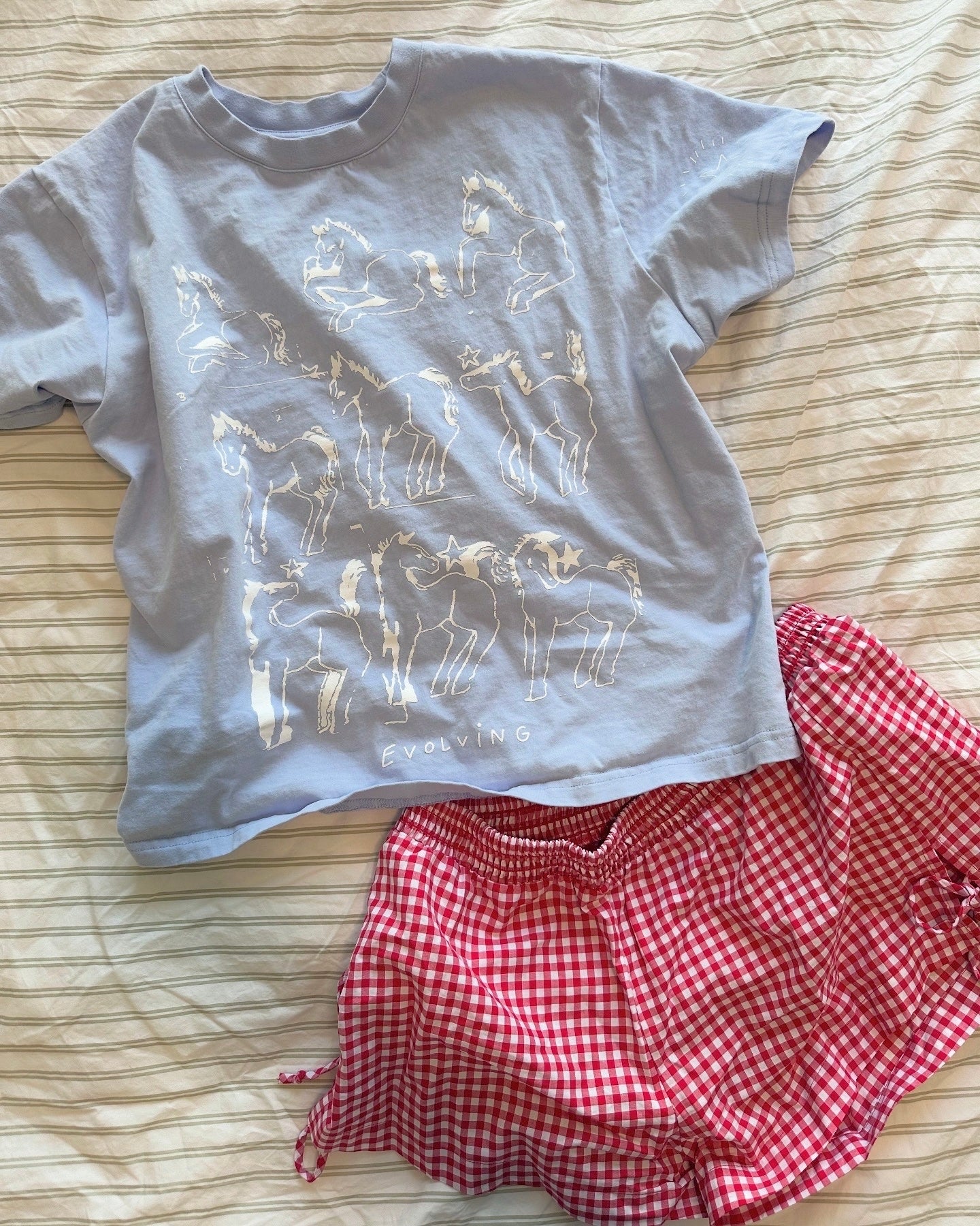 by frame tee