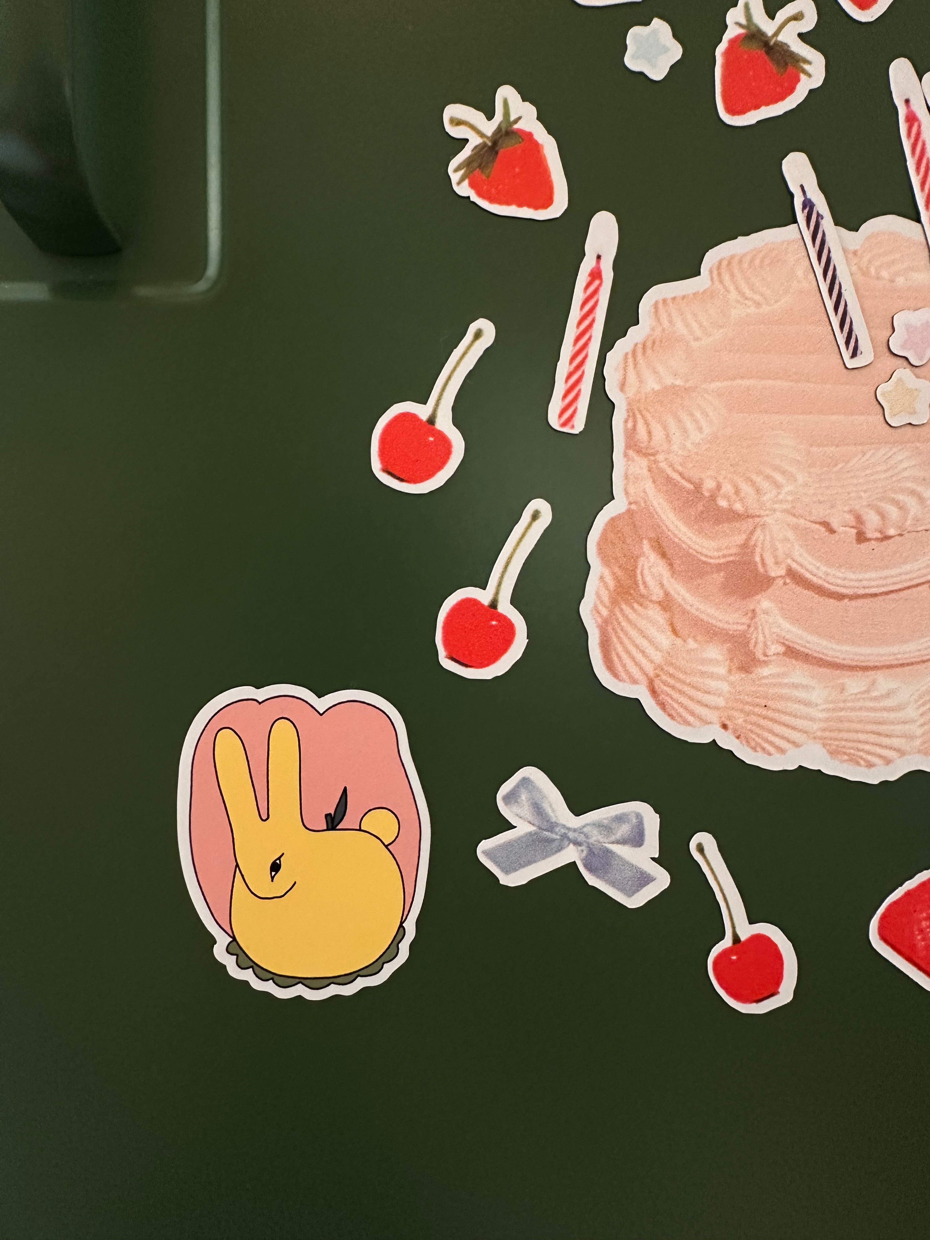 blooming bun magnet